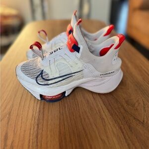 Nike Kids' Air Zoom Tempo Next FlyEase Team USA Sneakers